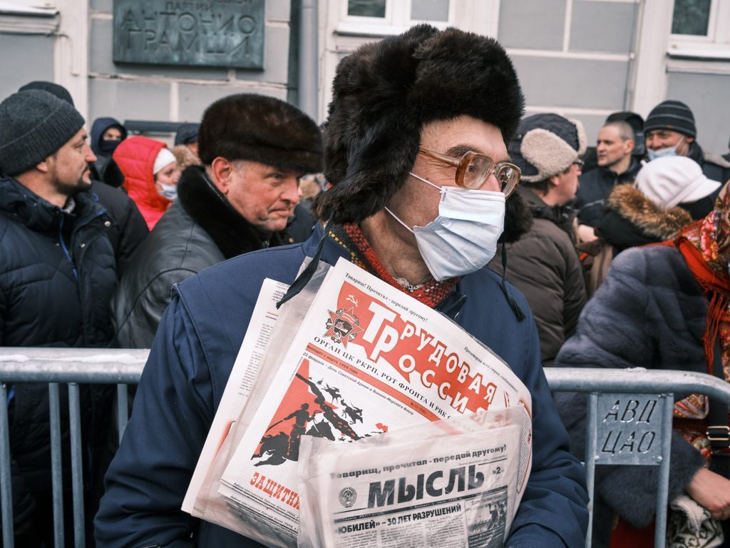 Случайные портреты, Трудовая Россия — discours.io