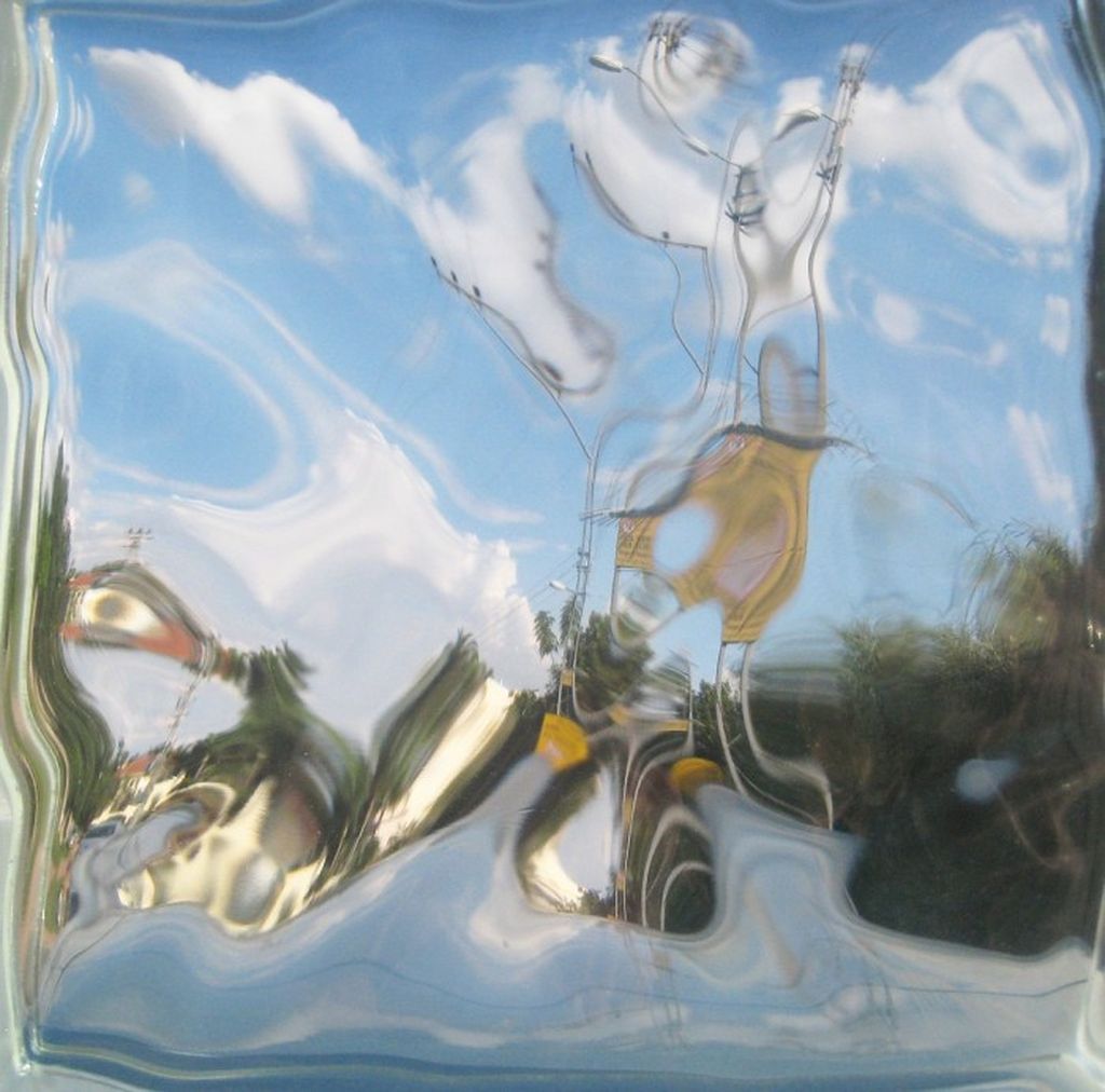 Through the Looking Glass,  — discours.io