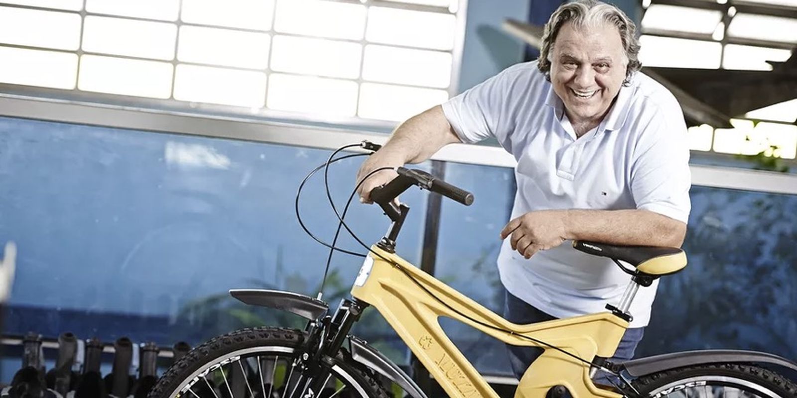 Создатель Muzzicycles Хуан Муцци хотел, чтобы именно в Латинской Америке, заваленной мусором, его идея нашла сторонников. Разрекламировать его изделие во всемирной сети помогли люди, неравнодушные к экологическим проблемам. Рекламу крутили на телевиз Создатель Muzzicycles Хуан Муцци хотел, чтобы именно в Латинской Америке, заваленной мусором, его идея нашла сторонников. Разрекламировать его изделие во всемирной сети помогли люди, неравнодушные к экологическим проблемам. Рекламу крутили на телевиз