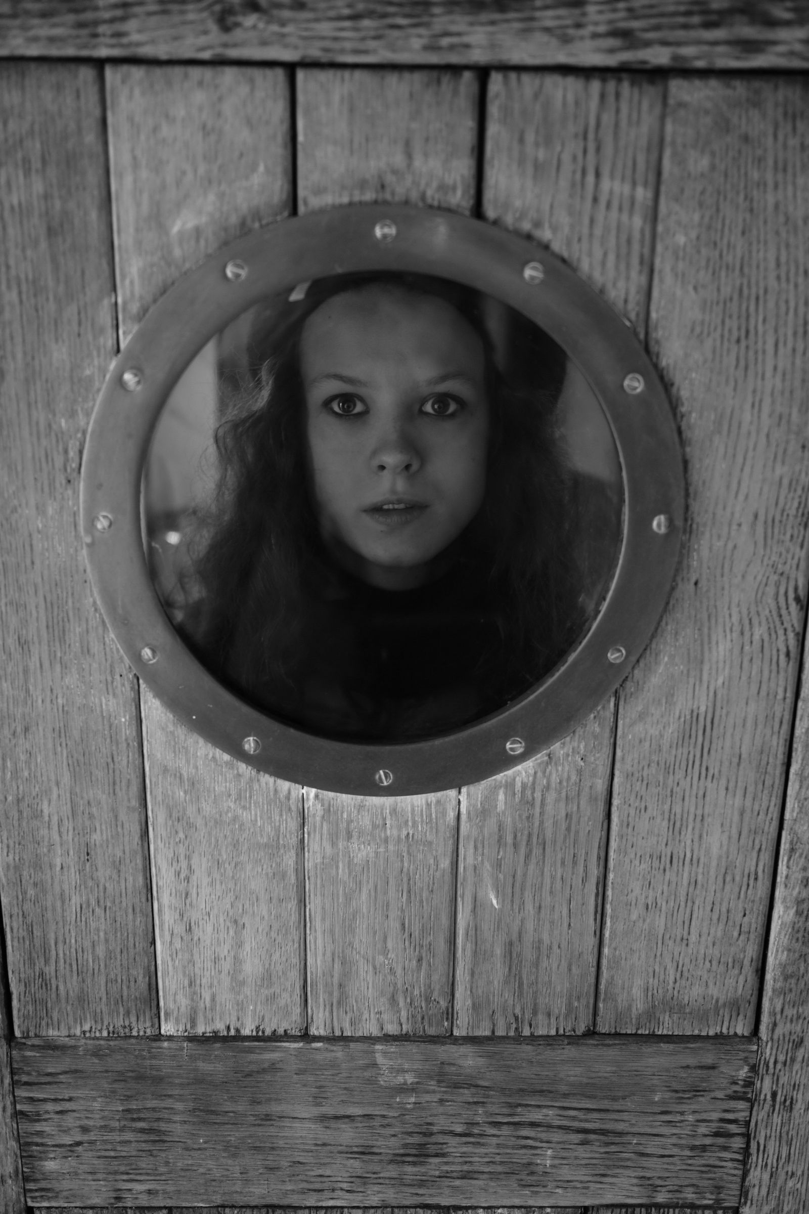 Как показать субъективную историю места через портретную фотографию. Опыт фотосъёмки в Санкт-Петербурге