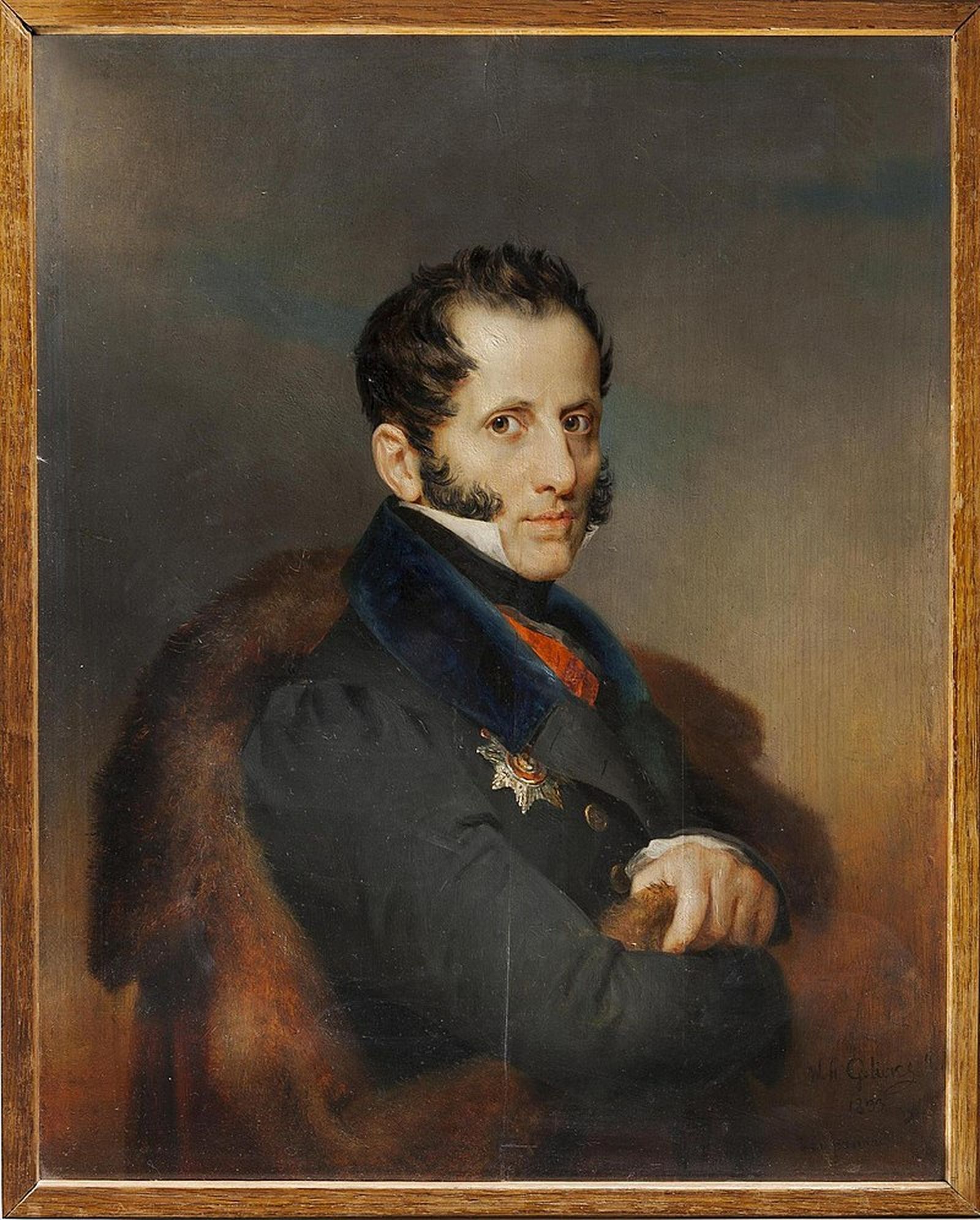 Портрет Сергея Уварова, написанный в 1833 году художником В. А. Голике. Портрет Сергея Уварова, написанный в 1833 году художником В. А. Голике.