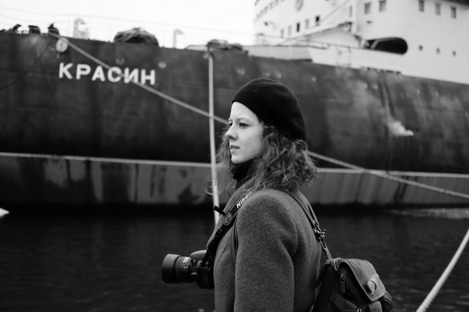 Как показать субъективную историю места через портретную фотографию. Опыт фотосъёмки в Санкт-Петербурге