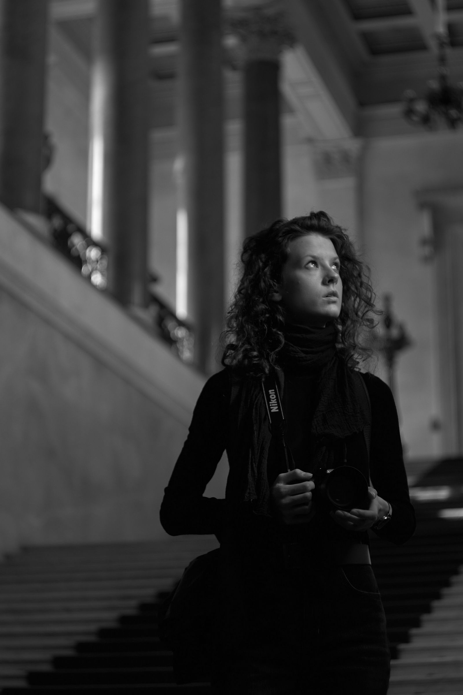 Как показать субъективную историю места через портретную фотографию. Опыт фотосъёмки в Санкт-Петербурге