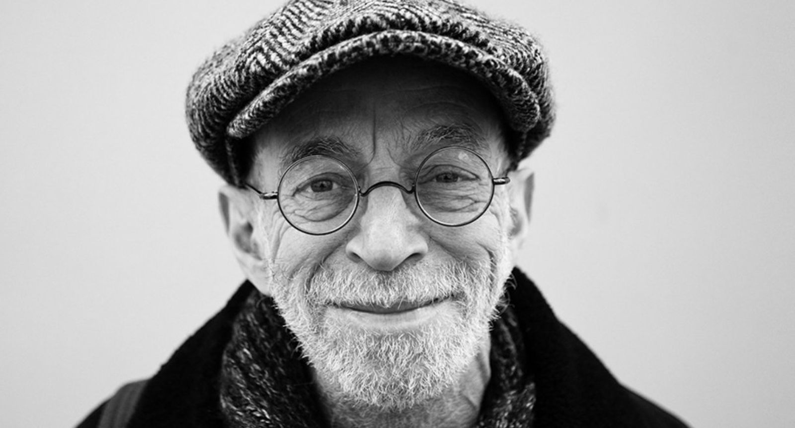 Поэт Лев Рубинштейн в конце 2010-х / Фото DR / «Я — мы — они»: проза о поэзии и о том, как коллективный опыт меняет язык — Discours.io