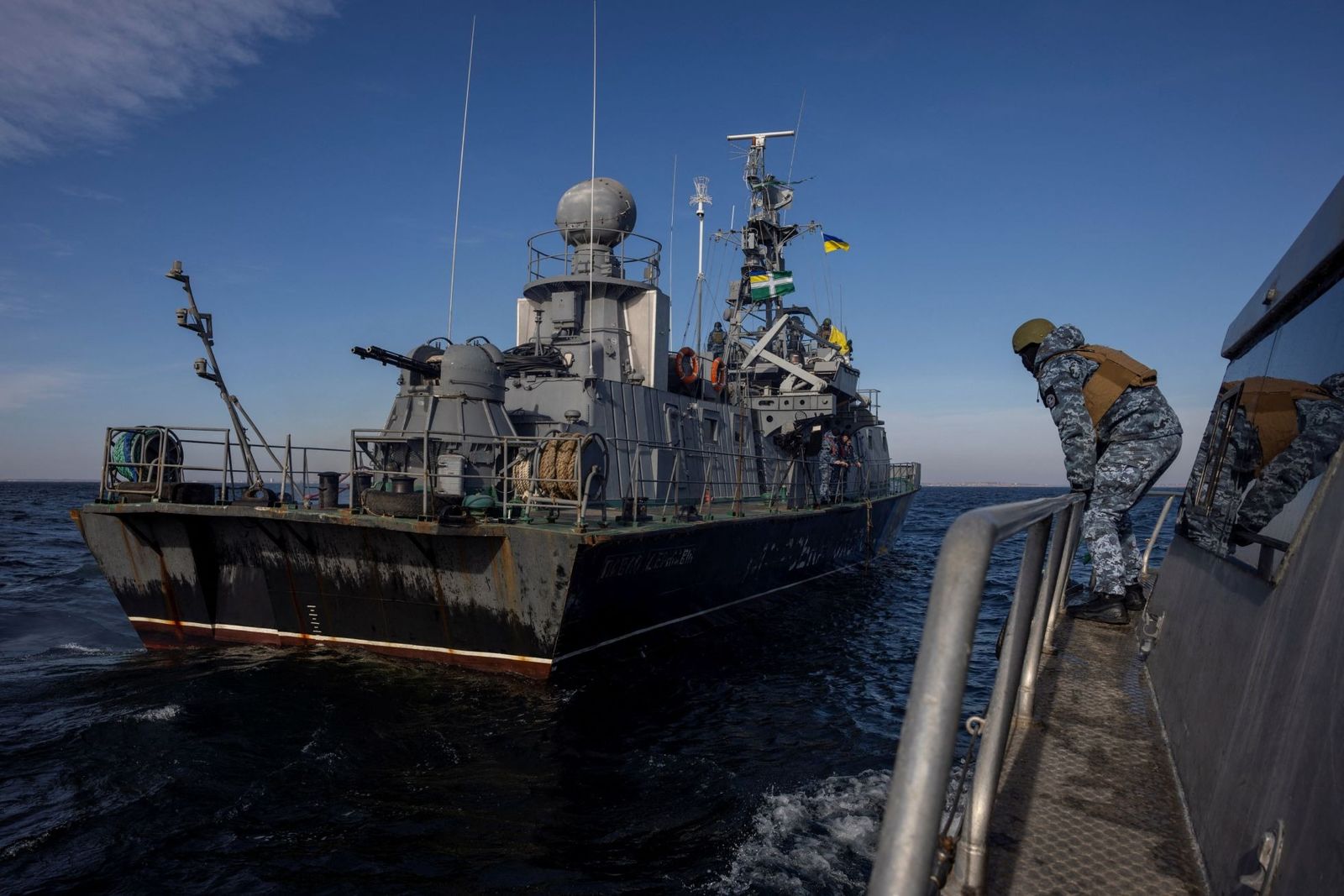 Патрульные катера украинской береговой охраны на побережье Чёрного моря. 11 февраля / Thomas Peter / Reuters