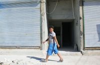 «Взгляды (из) Сирии»: фотопроект о жизни в разрушенных городах, По делам — миниатюра
