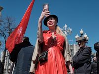 Случайные портреты, Провокаторша — миниатюра