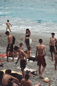«Strangers»: фотопроект об историях в лицах незнакомцев со всего света,  — миниатюра