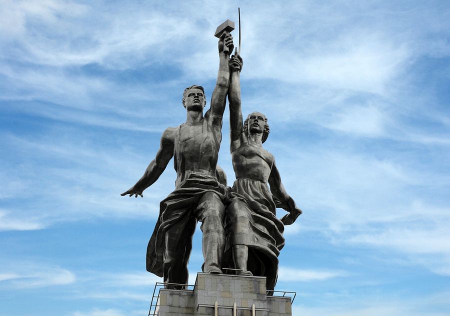 Монументальная скульптура: победы и поражения / Discours.io