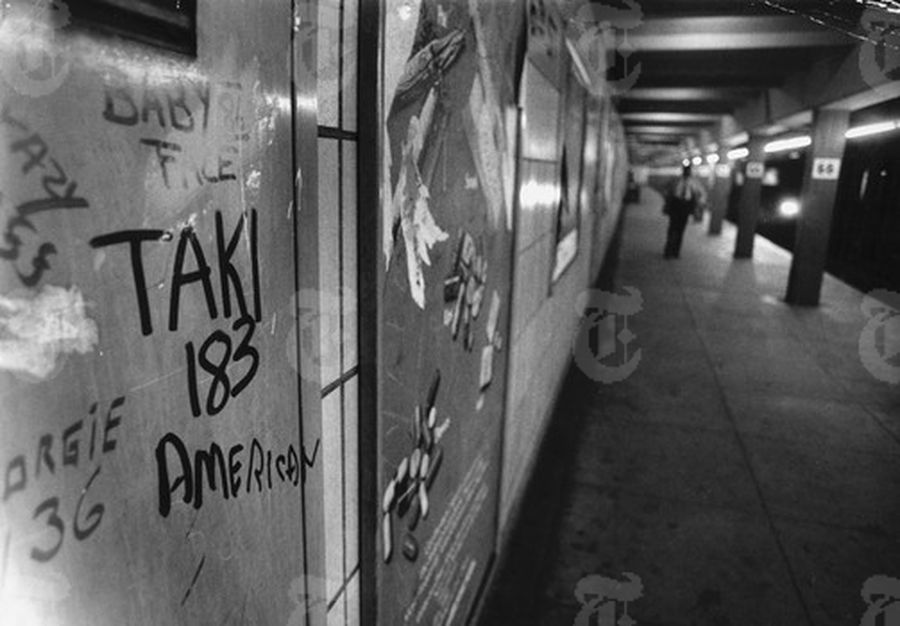 Либрадо Ромеро Таки 183. Станция метро на 7-й авеню. 1971 Фотография в газете The New York Times за 21 июля 1971 года Либрадо Ромеро Таки 183. Станция метро на 7-й авеню. 1971 Фотография в газете The New York Times за 21 июля 1971 года