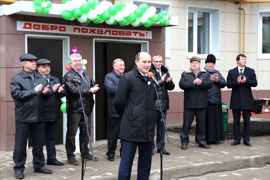 Чиновник и гражданин в провинциальном городе