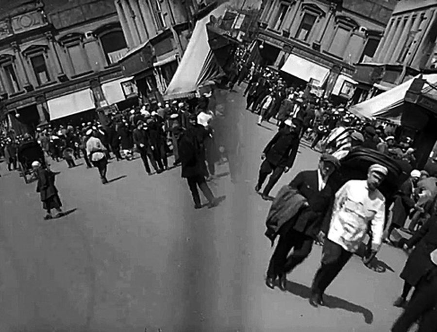 Лев Манович «Каталог Вертова» (пролог книги «Язык новых медиа») Лев Манович «Каталог Вертова» (пролог книги «Язык новых медиа»)
