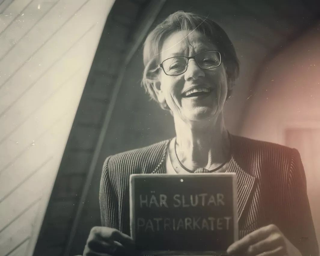 Гудрун Шиман, лидер партии «Феминистская инициатива». Надпись: «Конец патриархату». / Фото: Diana Savina