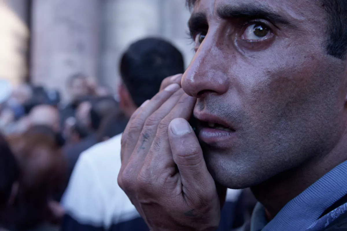 Протесты в Ереване против сдачи Нагорного Карабаха. Фоторепортаж с места событий