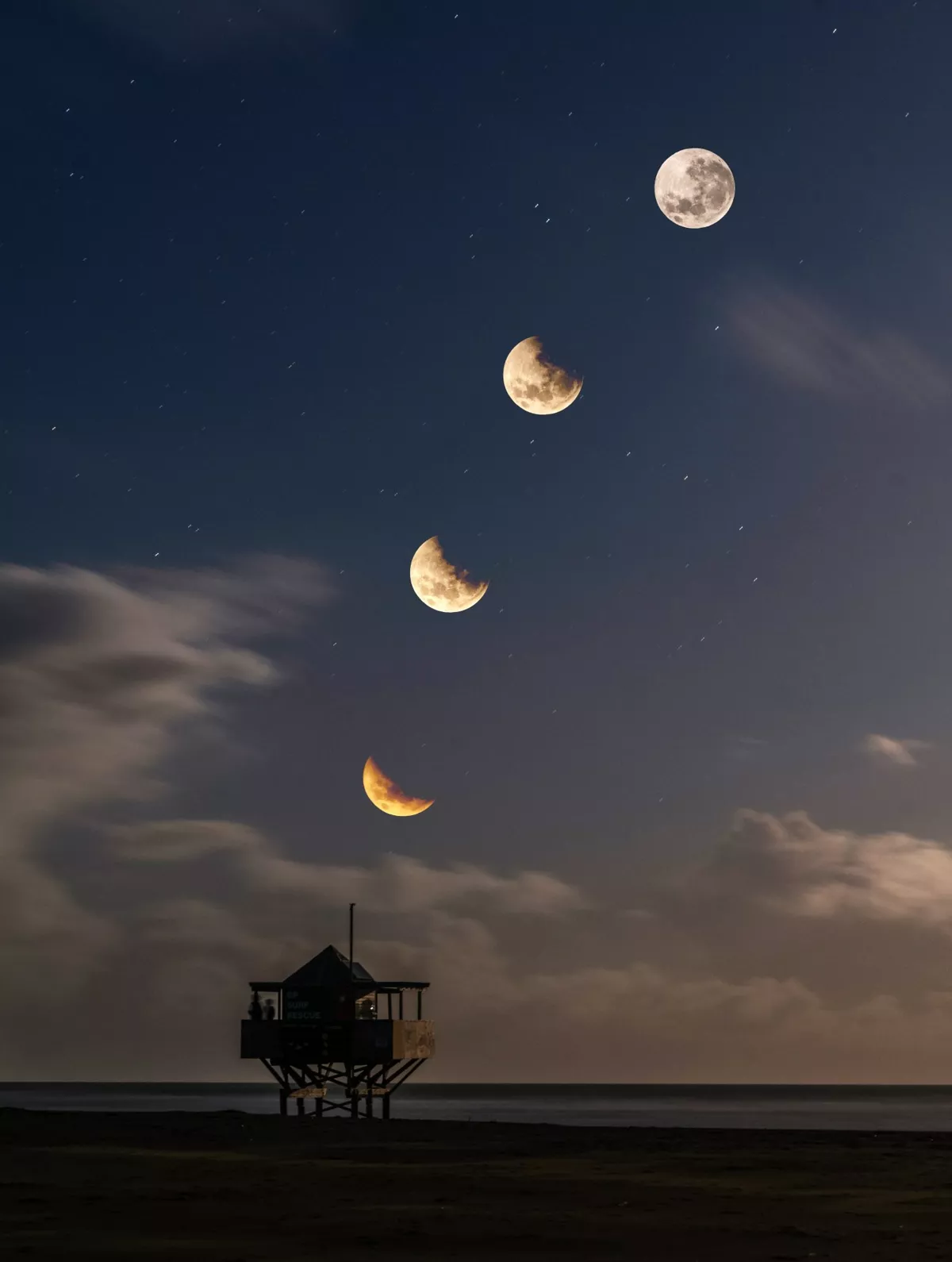 «Судьба лунных сестёр, а не ее официальная версия, остаётся до сегодняшнего дня не известной...» / Иллюстрация автора