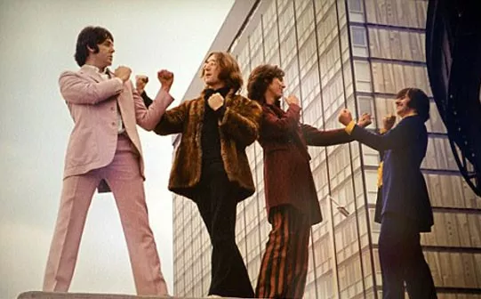 Фотография, сделанная во время последней официальной фотосессии The Beatles / Автор: Том Мюррей.