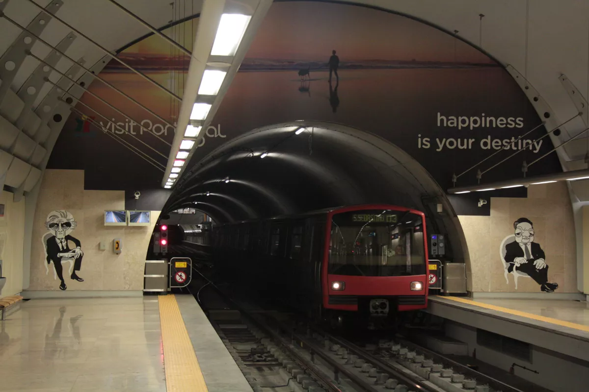 Подземка в стране азулежу, фаду и пробкового дуба. Фоторепортаж о том, как устроено португальское метро
