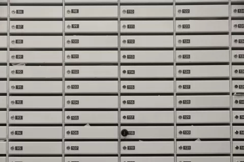 Застывшая современность: фотопроект о современной застройке спальных районов