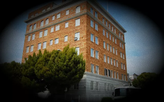 Эрих фон Нефф. Инцидент у Советского консульства