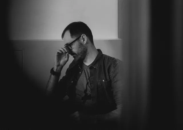 Что не так с писателем Поляриновым? Критический анализ без хейта