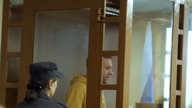 «Не волнуйтесь, я не уехал, и не надейтесь, я не уеду». Речь поэта Севы Королёва на суде