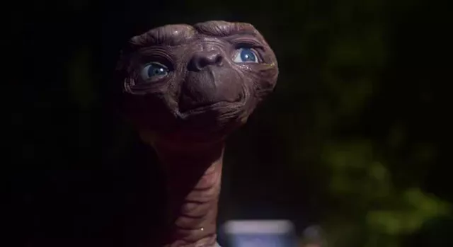 Чего ожидать от встречи с инопланетным пришельцем?