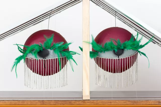 Лунная призма и казнь Сосисочки: искусство Анны Андржиевской в эстетике уральской хтони, карнавала и галлюцинаций Босха