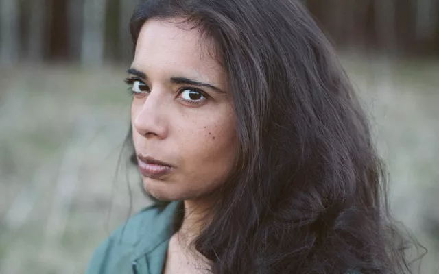 Брак с пожизненно заключенным, конфликт с ООН и прослушка СБУ. История эмиграции Дженни Курпен