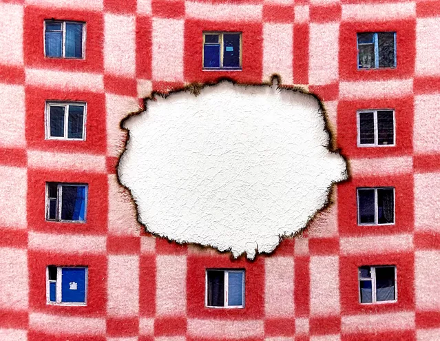 Лица панелек. Экспериментальные коллажи из осколков советской архитектуры и языческих образов