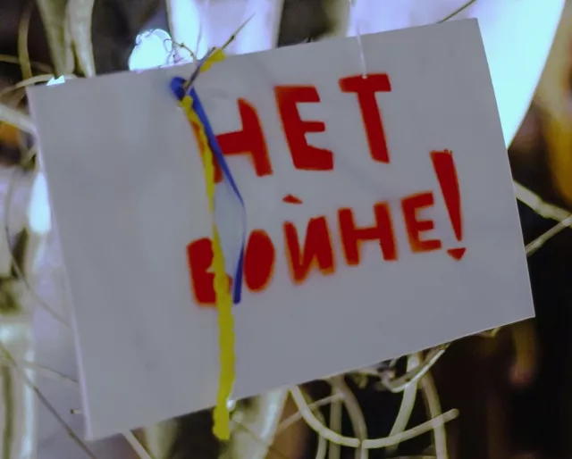 «Остановите бойню». Что говорят о войне с Украиной россияне, вышедшие на антивоенные протесты