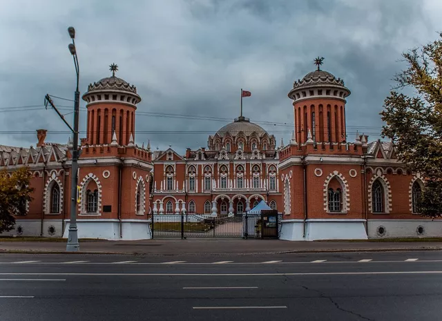 Ленинградское шоссе: тогда и сейчас