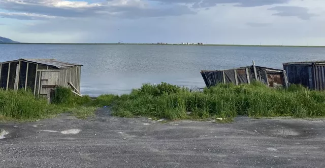 Возвращение к Камчатке: автостоп с нудистами на пути к вулканам, мёртвой рыбе и изнасилованной матери