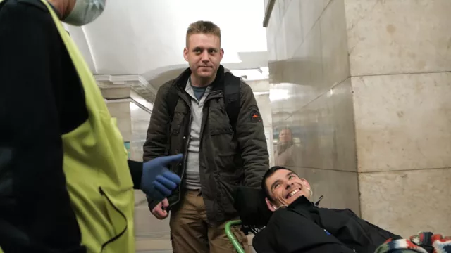 «Нормальное место». Последний снятый до ареста фильм поэта Севы Королёва об инклюзивном пространстве только для всех