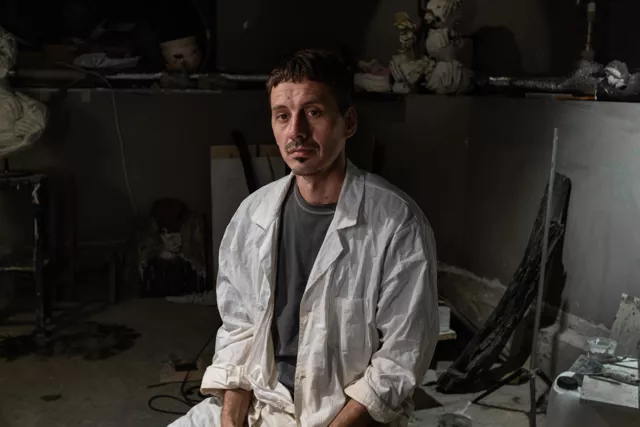 «В искусстве есть медикаментозный аспект». Художник Петр Дьяков о деконструкции скульптуры и лабиринтах неопределенности