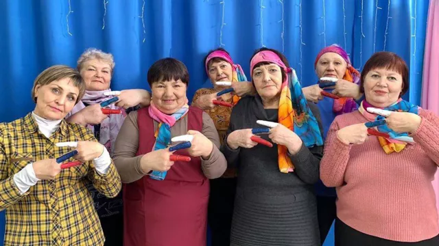 Коллективное бессоZнательное. Торжество абсурда в фотоподборке о Z-символике в России